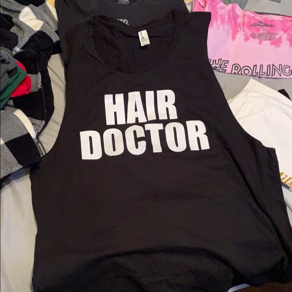 Hair doctor muscle tee